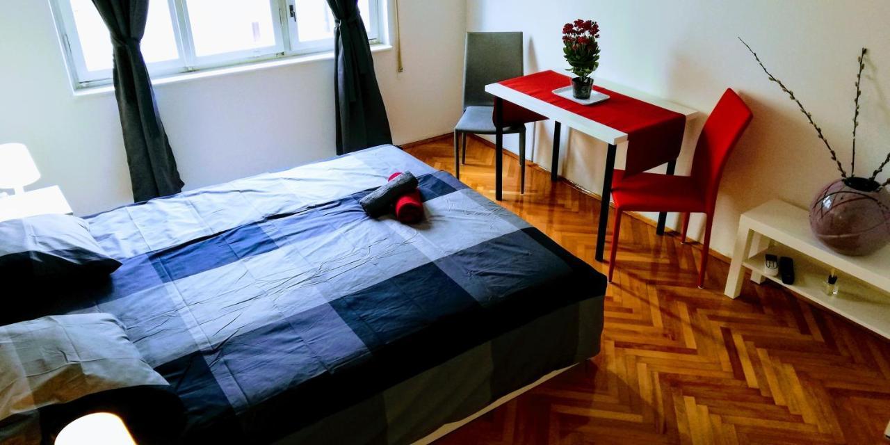 Pula Center Old Town Apartments And Rooms מראה חיצוני תמונה